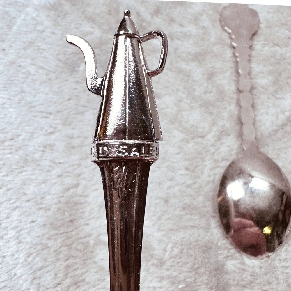 N/A vintage souvenir
